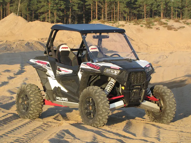 Pohjapanssari (aluminium/plastic)Polaris RZR 1000 XP