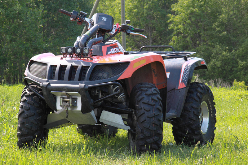 Pohjapanssari (alumiini)Arctic Cat 1000 XT
