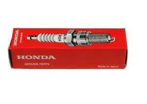 LR4C-E  Honda sytytystulppa