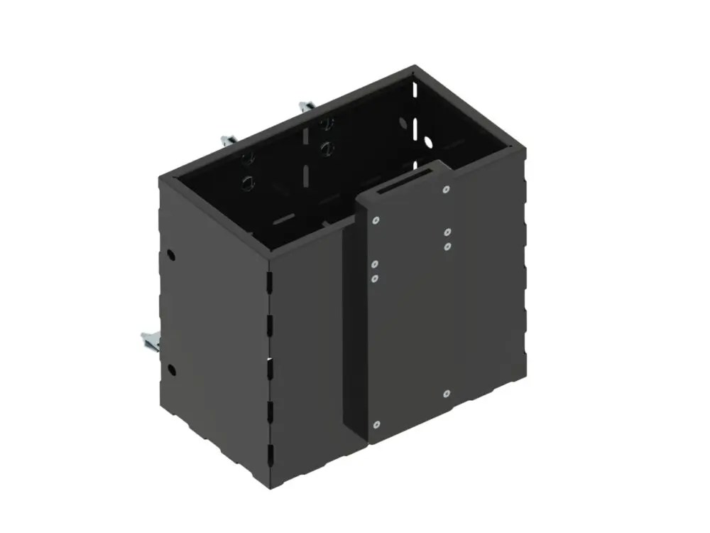 Luggage containerwith chainsaw holder - Image 3
