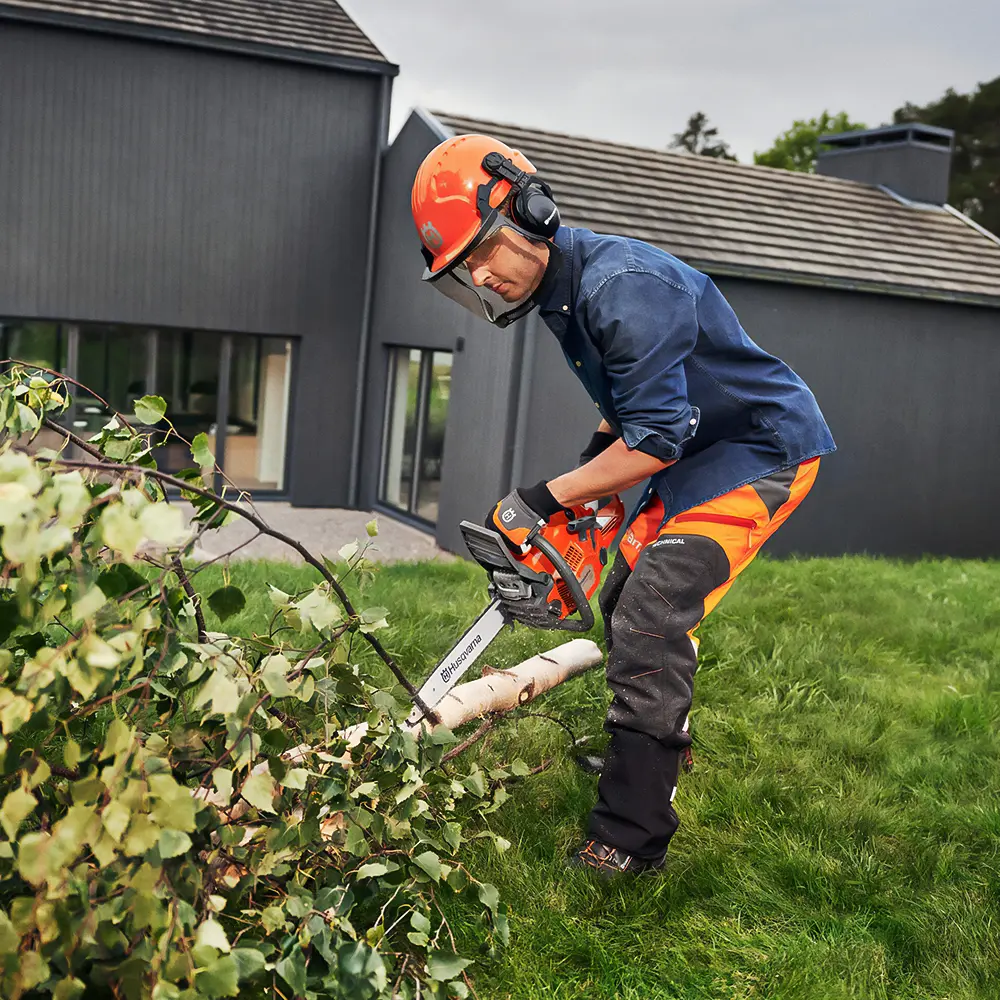 Husqvarna moottorisaha 130 - Image 2