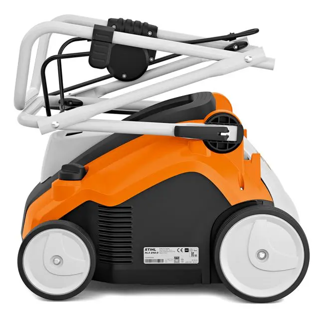 Nurmikon ilmaaja STIHL RLA 240 - Image 2