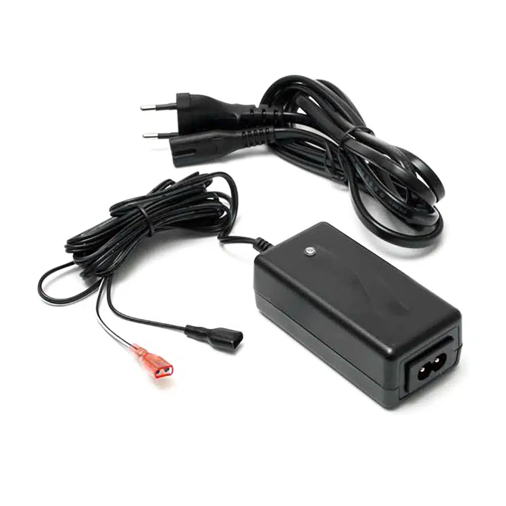 Humminbird 12 V laturi