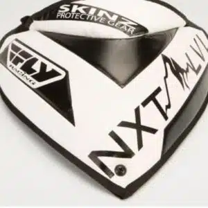 Skinz Next Level Tuulisuojalaukku Musta/Valk Ski-doo 850 Rev 4