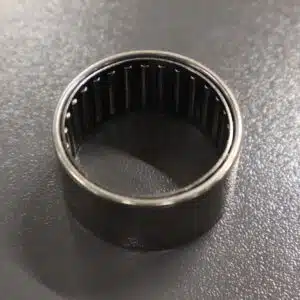 Yamaha 93317-33179, laakeri