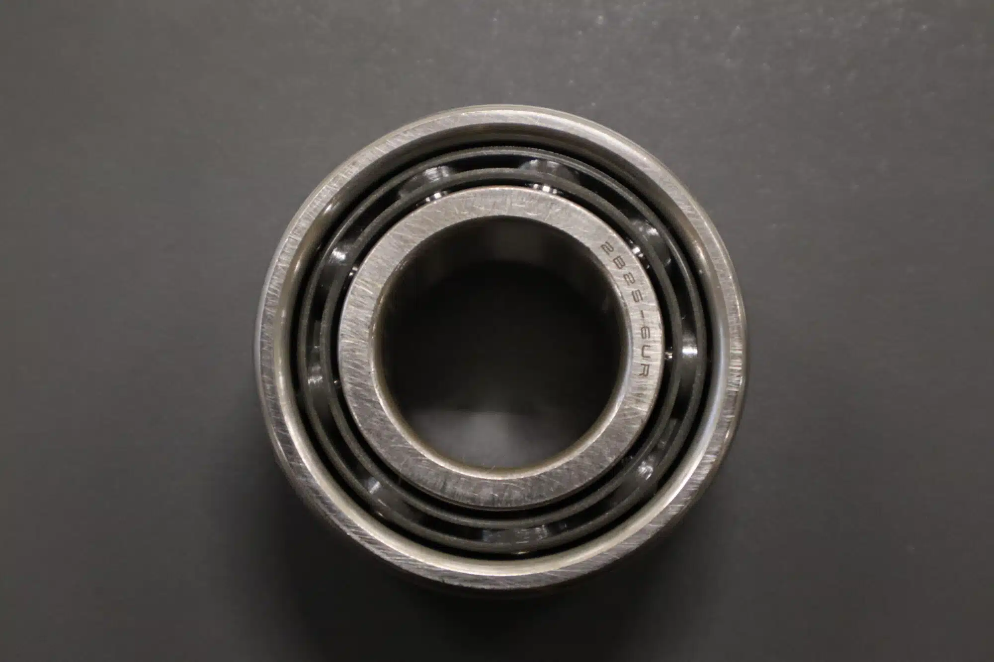 Yamaha 93304-20511, laakeri - Image 2