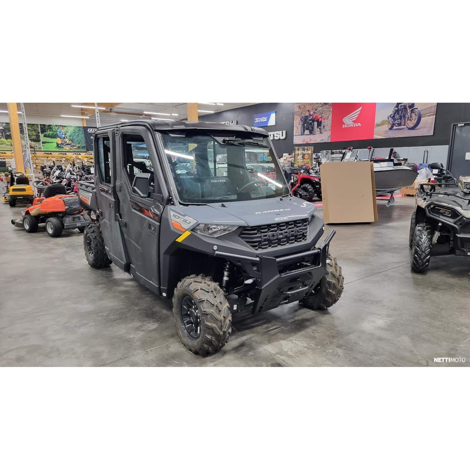 Polaris-Ranger-Crew-1000-EPS-2