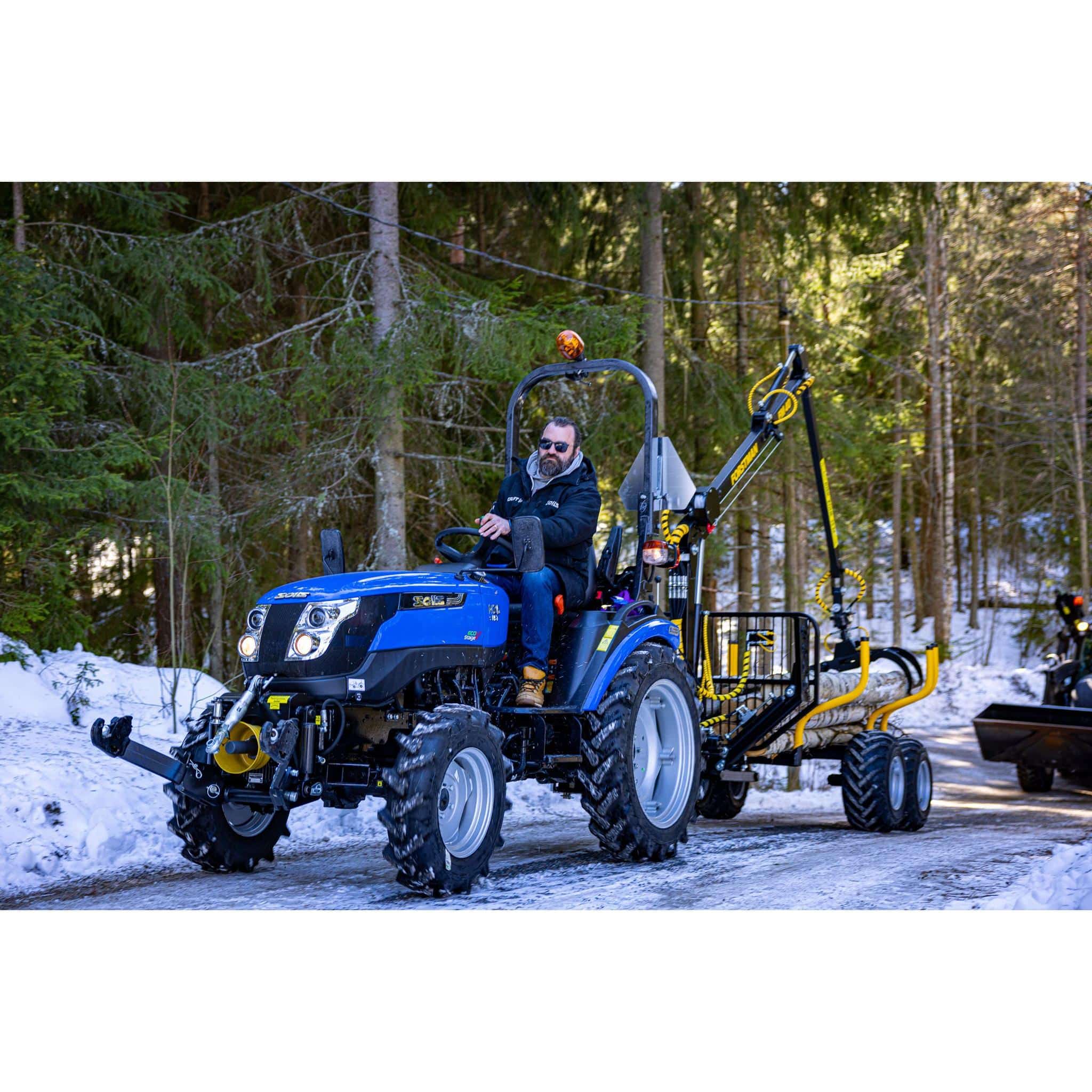 Solis Metsäkärry FT25 + FM 35 nosturi