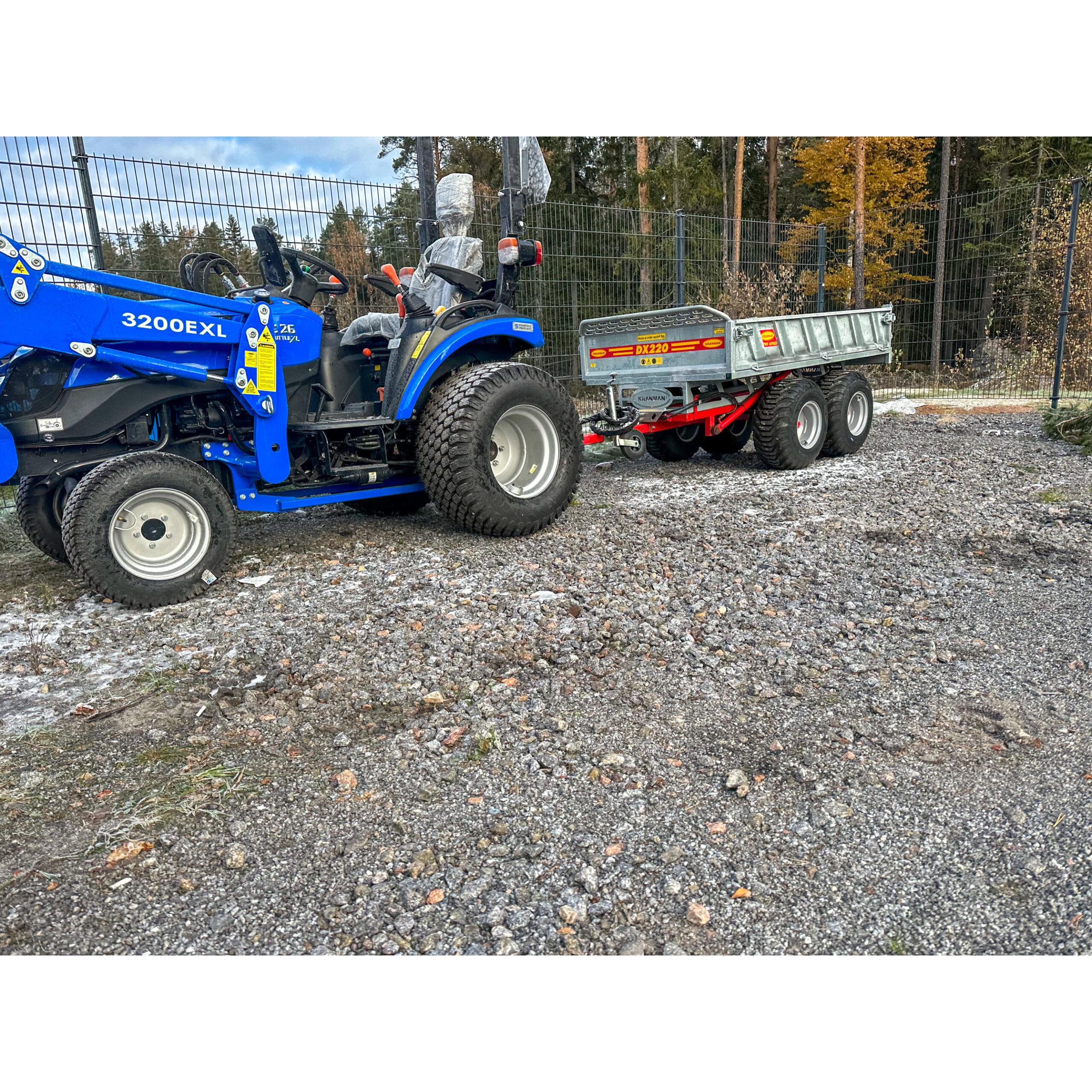 Solis Peräkärry kranman DX220