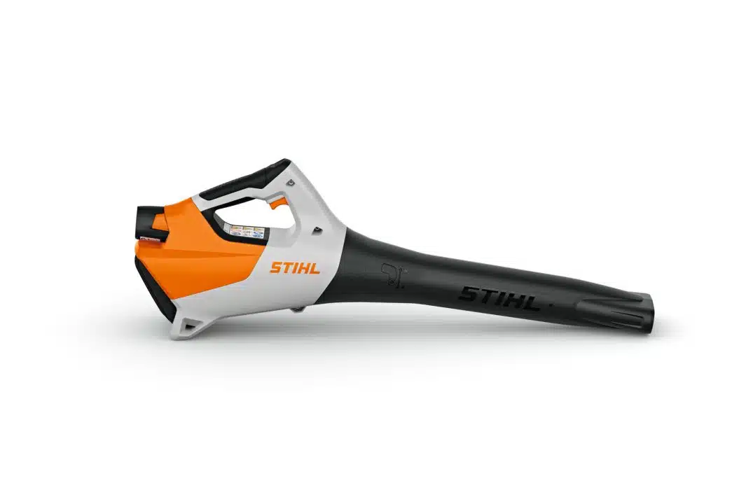 Stihl BGA 30 SET akkukäyttöinen puhallin