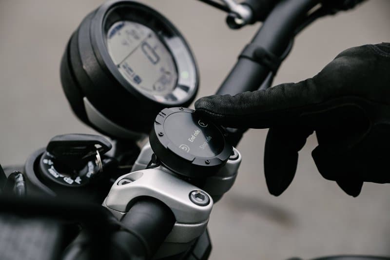 Beeline Moto II navigointikäyttöliittymä, musta - Image 6