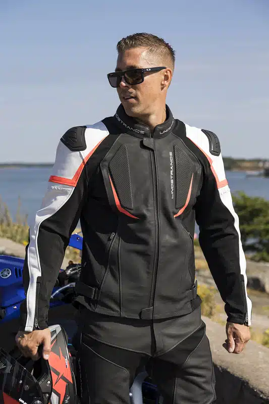 Lindstrands nahkahousut Sanden, musta - Image 3