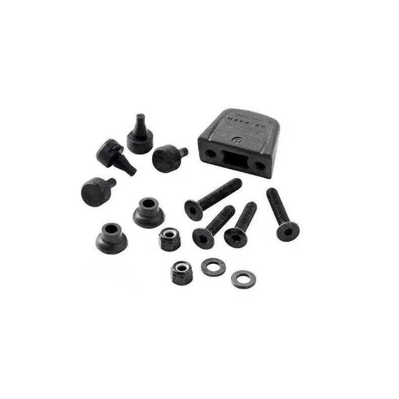 Givi Lukonkieli ja tappisarja 321-E115F