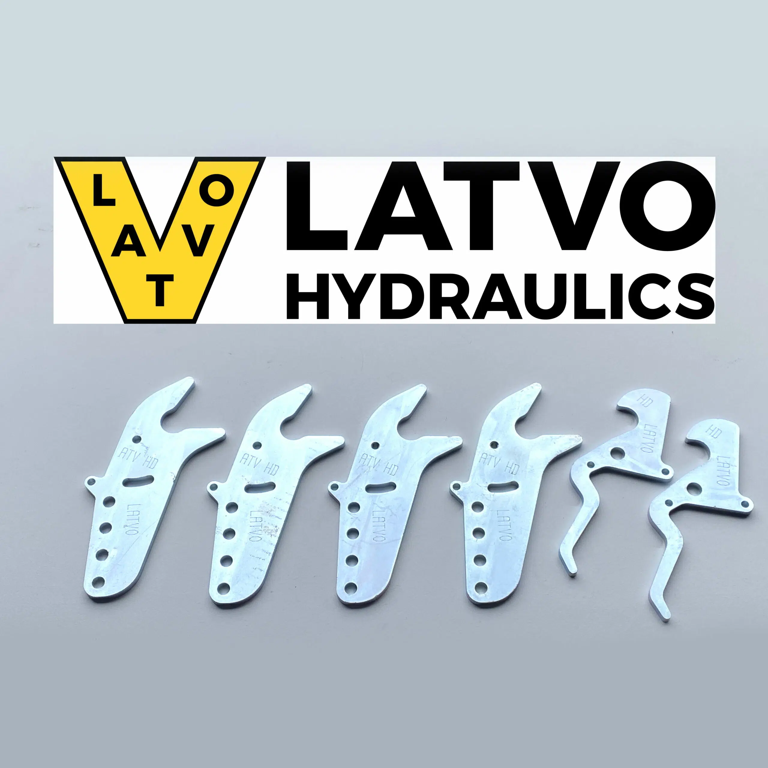 Pikalukko HD, etukiinnitteinen työvälinerunko (ATV), UTV-tyyppinen avauskahva, Iron Baltic, SUPER HD by LATVO