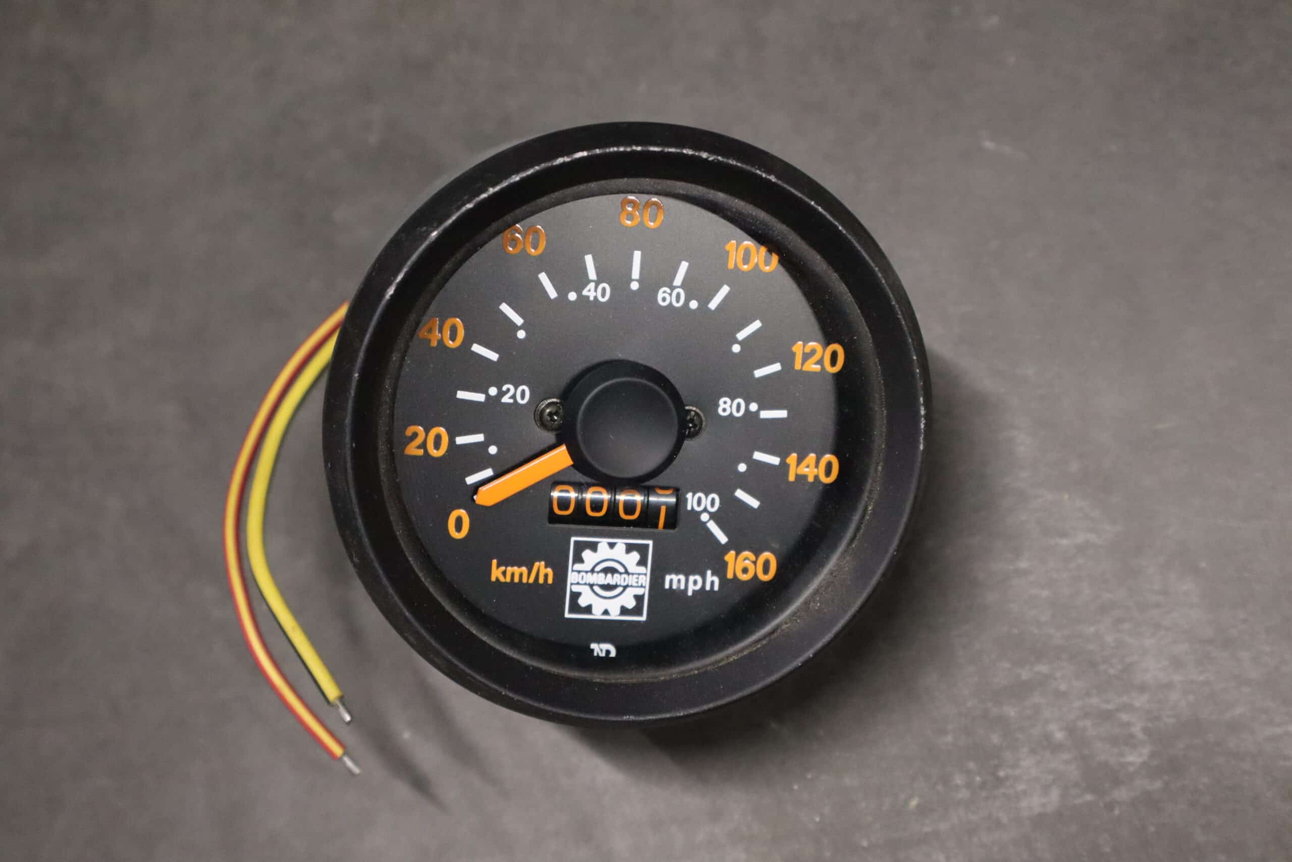 Ski-Doo Safari 377 / 377E nopeusmittarisarja - Image 2