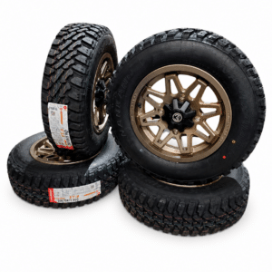 Polaris rengassarja vanteilla, Moose Racing 15" (4x156) + Nankang FT-9 4X4 MUD 205/70R15